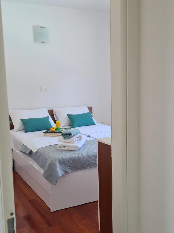 Modern Apartment Near The Sea-Mise Trogir Exterior photo