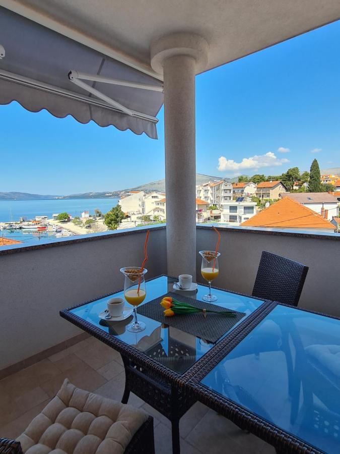 Modern Apartment Near The Sea-Mise Trogir Exterior photo